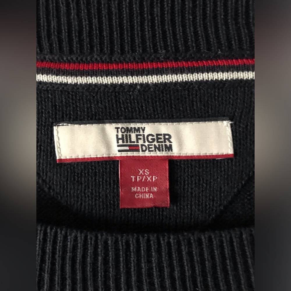 Tommy Hilfiger- Womens 3/4 Sleeve Knit Top - Picture 5 of 9